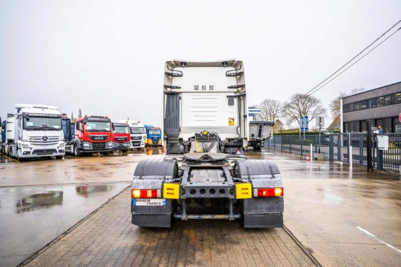 Iveco STRALIS 460 + KIPHYDR. - Xe đầu kéo: hình 4 Iveco STRALIS 460 + KIPHYDR. - Xe đầu kéo: hình 4