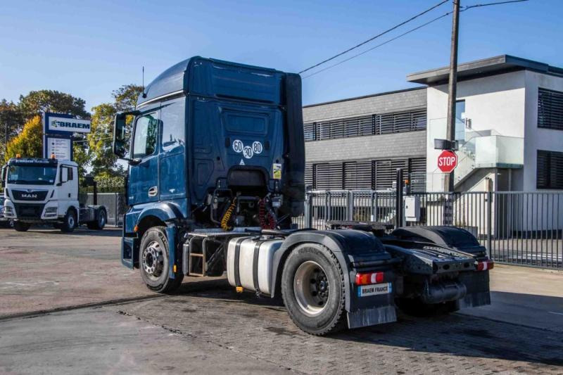 Mercedes ACTROS 1843 LS+E6+HYDRAULIQUE - Xe đầu kéo: hình 5 Mercedes ACTROS 1843 LS+E6+HYDRAULIQUE - Xe đầu kéo: hình 5