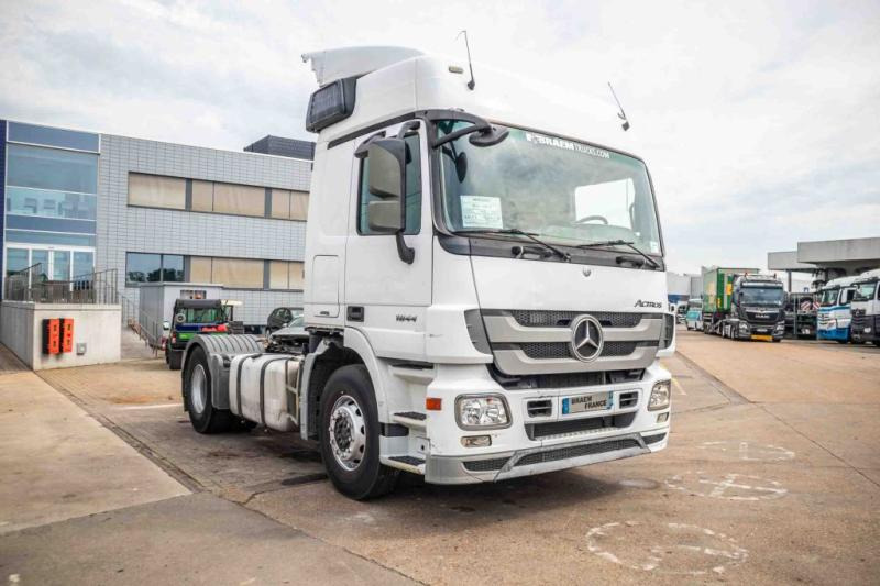Mercedes ACTROS 1844 LS-MP3+E5+VOITH - Xe đầu kéo: hình 2 Mercedes ACTROS 1844 LS-MP3+E5+VOITH - Xe đầu kéo: hình 2