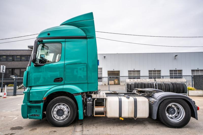 Mercedes ACTROS 1845 LS - Xe đầu kéo: hình 3 Mercedes ACTROS 1845 LS - Xe đầu kéo: hình 3