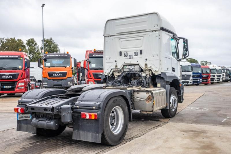 Mercedes AROCS 1846 LS (No Actros) - Xe đầu kéo: hình 3 Mercedes AROCS 1846 LS (No Actros) - Xe đầu kéo: hình 3