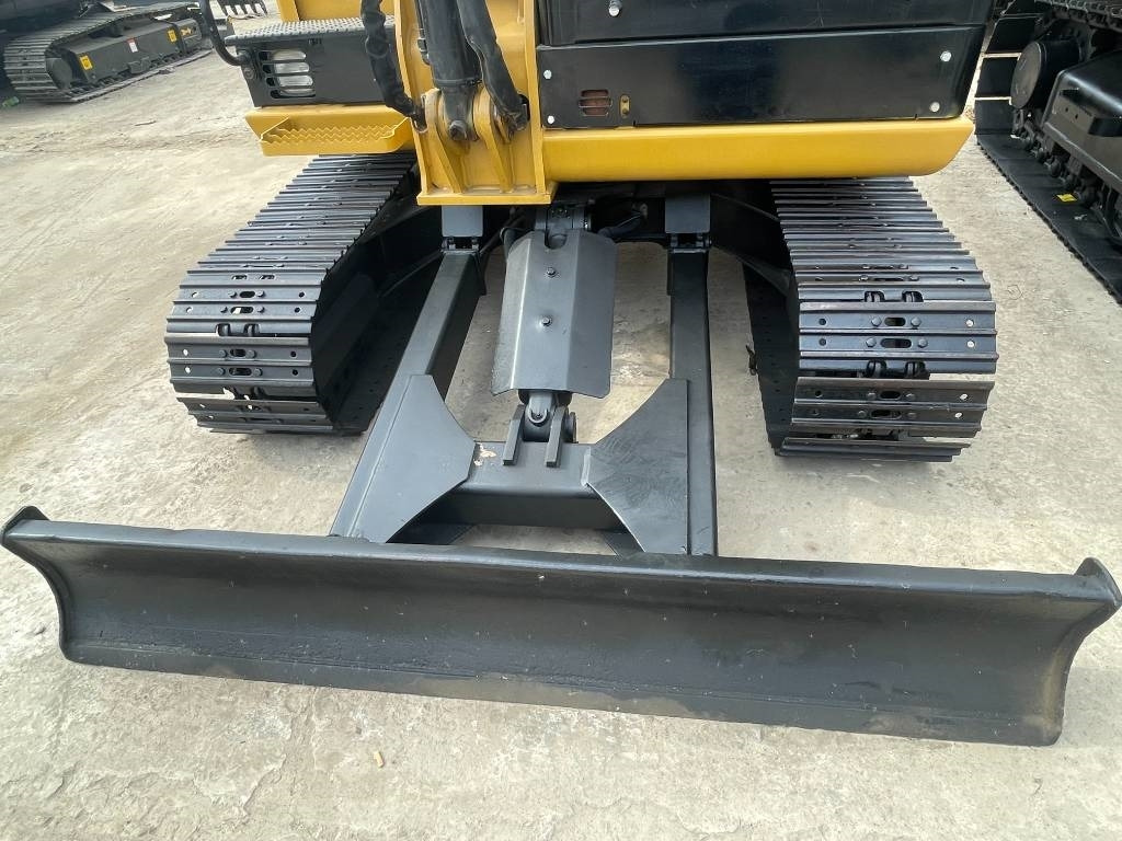 CAT 305.5E2 - Máy xúc mini: hình 3 CAT 305.5E2 - Máy xúc mini: hình 3