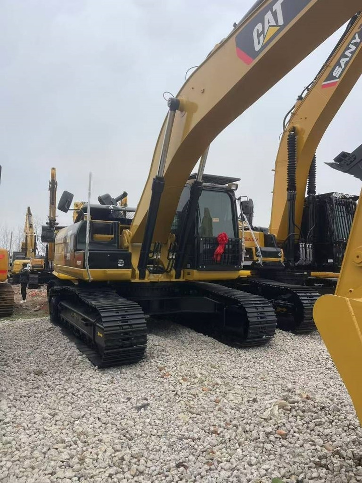 CAT 329 D - Máy xúc bánh xích: hình 2 CAT 329 D - Máy xúc bánh xích: hình 2