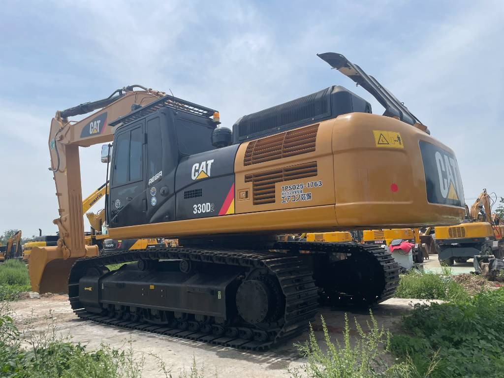 CAT 330D2 - Máy xúc bánh xích: hình 1 CAT 330D2 - Máy xúc bánh xích: hình 1
