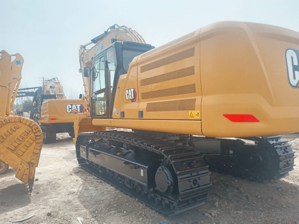 CAT 336GC - Máy xúc bánh xích: hình 2 CAT 336GC - Máy xúc bánh xích: hình 2