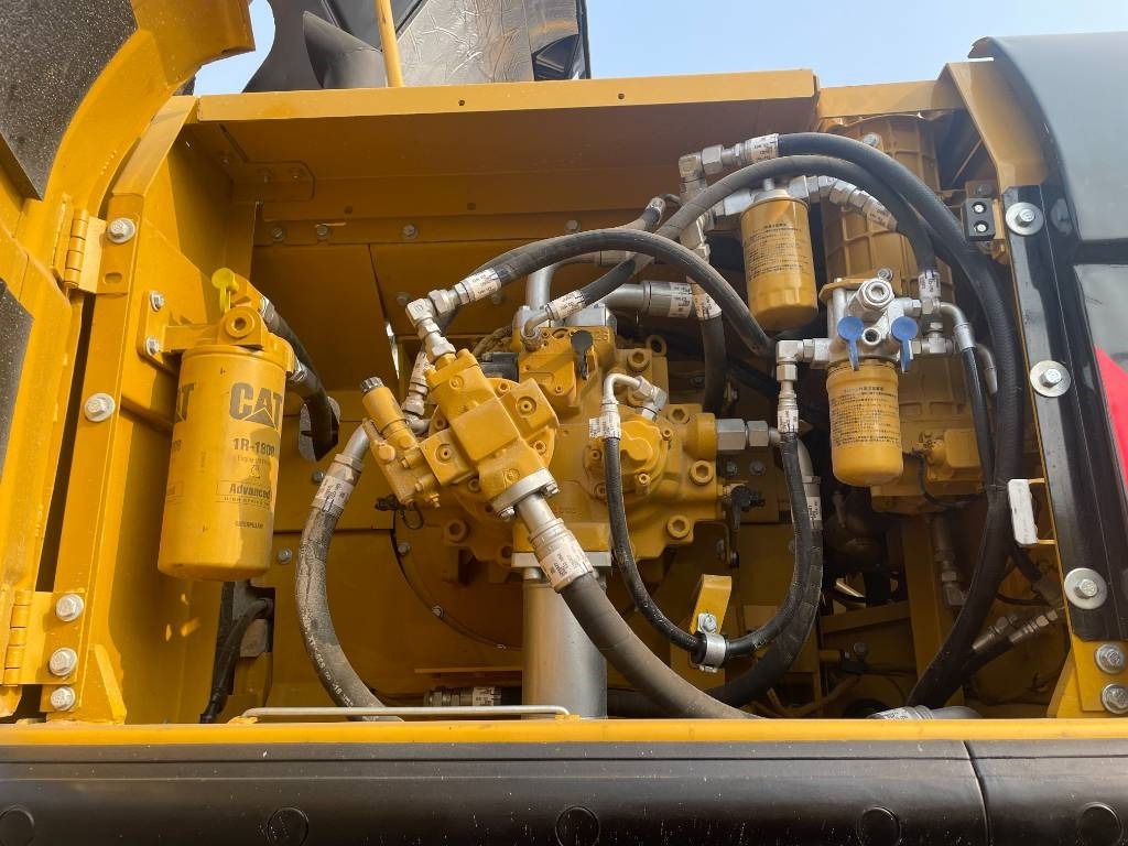 CAT 340D2L - Máy xúc bánh xích: hình 5 CAT 340D2L - Máy xúc bánh xích: hình 5