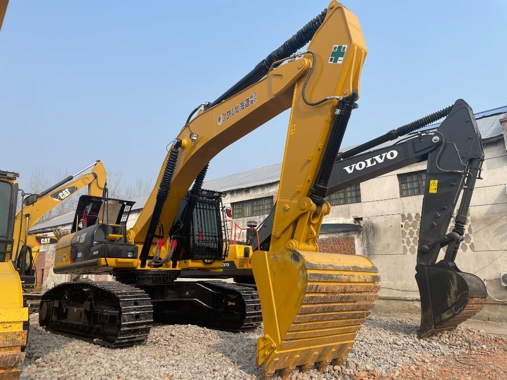 CAT 340D2L - Máy xúc bánh xích: hình 3 CAT 340D2L - Máy xúc bánh xích: hình 3