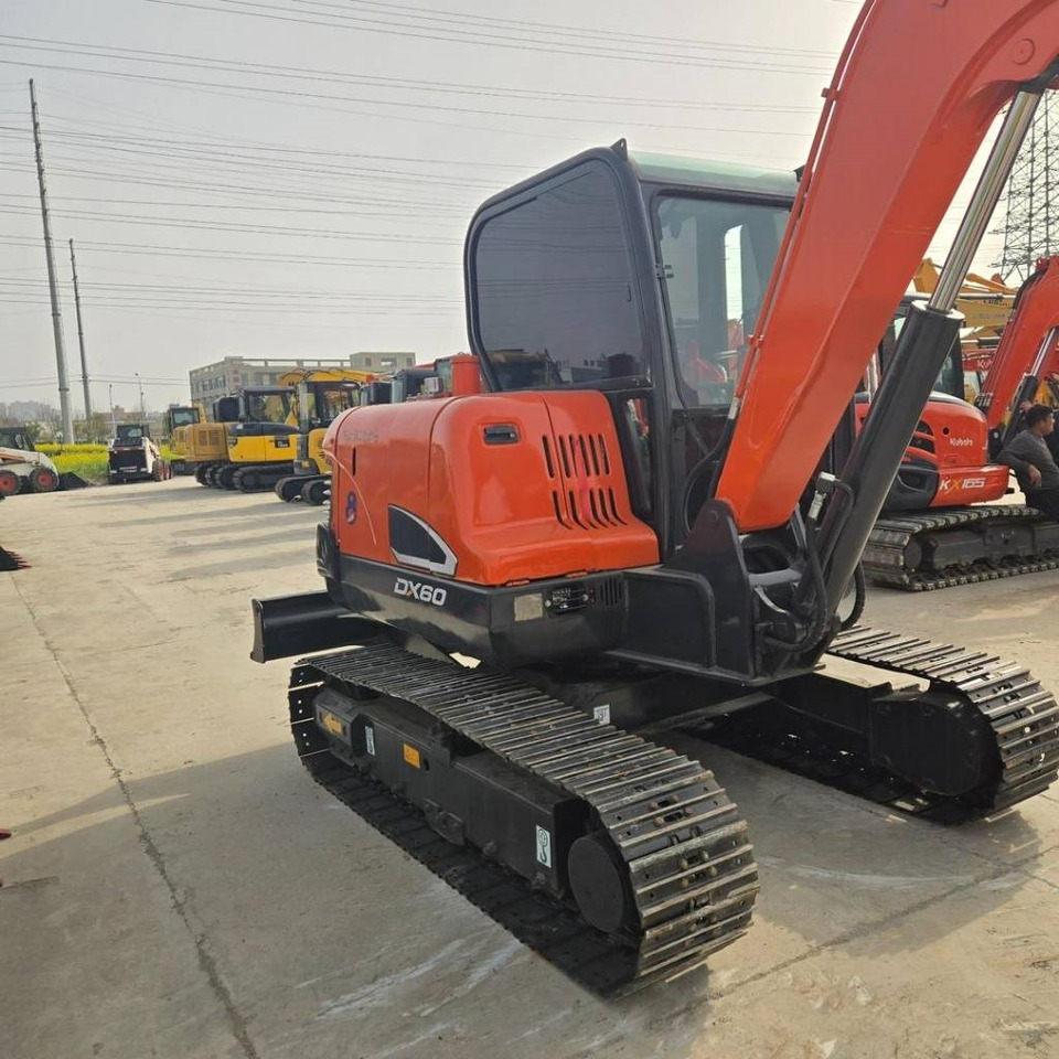 Doosan DX 60-9 C - Máy xúc mini: hình 3 Doosan DX 60-9 C - Máy xúc mini: hình 3