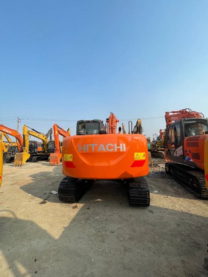 Hitachi ZX 130 - Máy xúc bánh xích: hình 2 Hitachi ZX 130 - Máy xúc bánh xích: hình 2