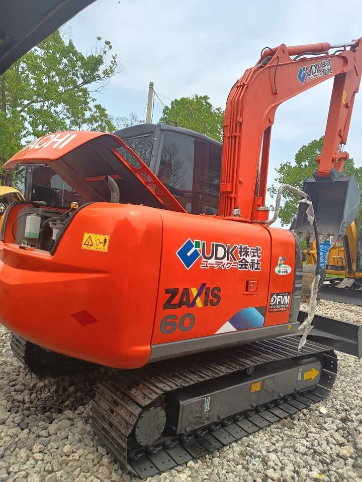 Máy xúc mini mới Hitachi ZX 60: hình 7