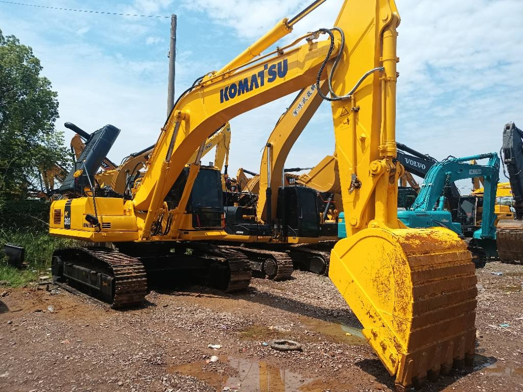 Komatsu PC 360 - Máy xúc bánh xích: hình 1 Komatsu PC 360 - Máy xúc bánh xích: hình 1