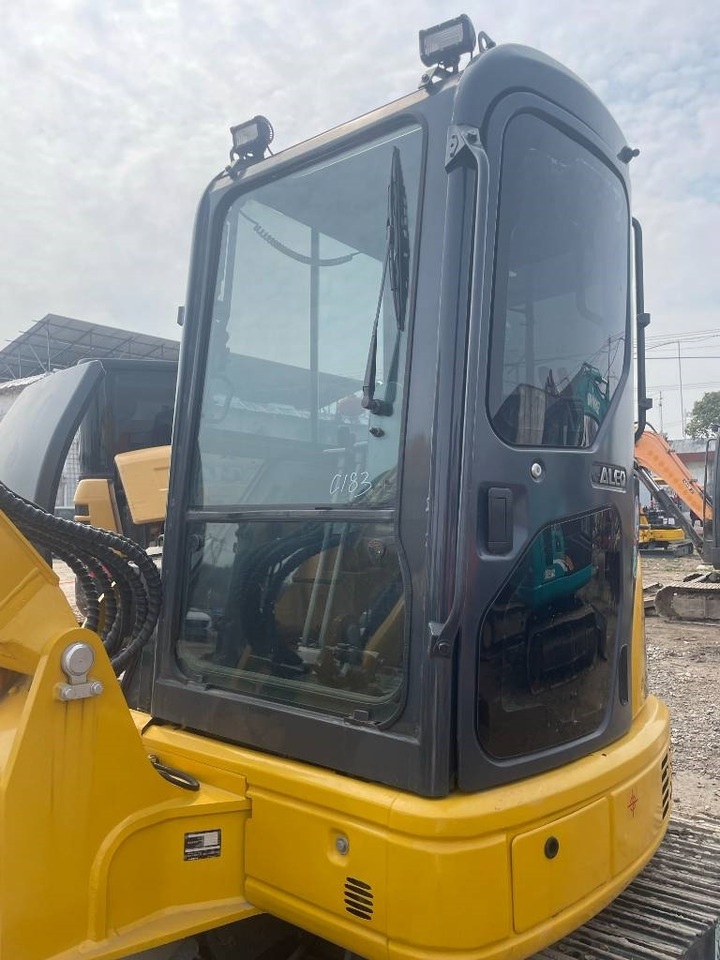 Cho thuê Komatsu PC 55 MR  Komatsu PC 55 MR: hình 7