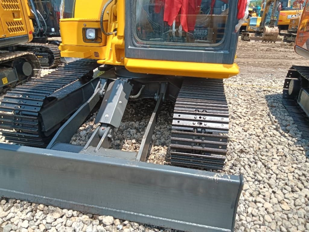 Komatsu PC 70  - Máy xúc mini: hình 5 Komatsu PC 70  - Máy xúc mini: hình 5