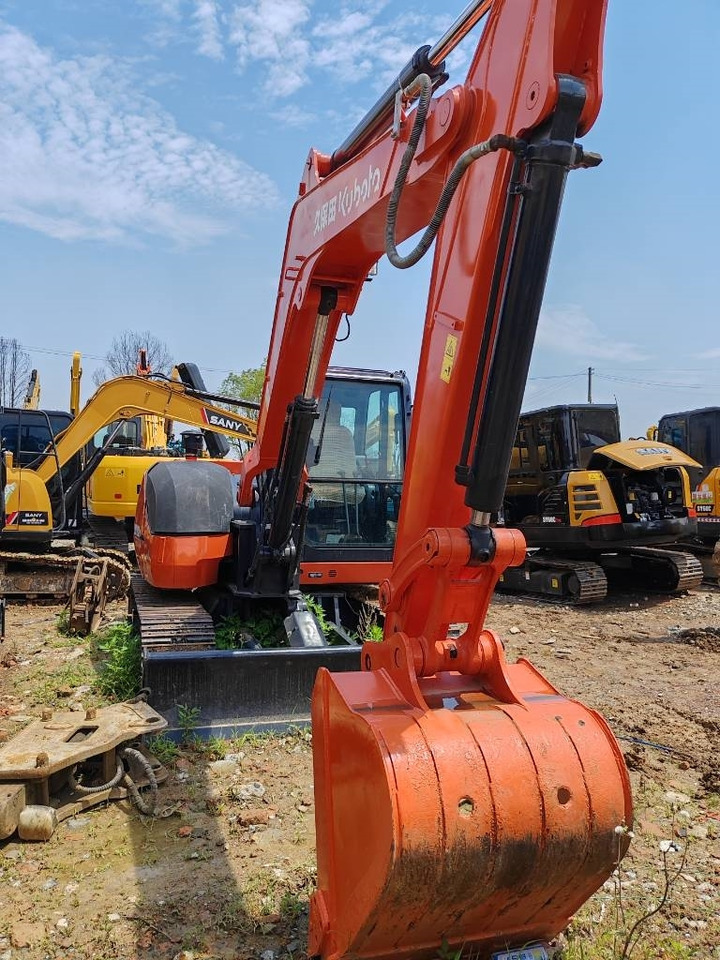 Kubota KX 183 - Máy xúc mini: hình 5 Kubota KX 183 - Máy xúc mini: hình 5