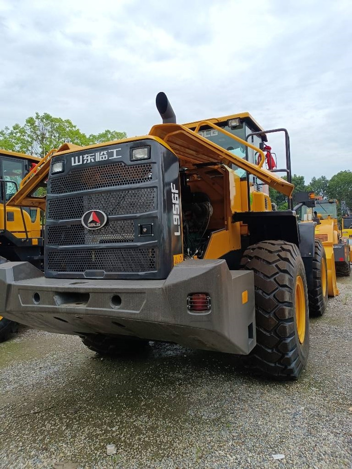 SDLG L 956 F - Máy xúc lật bánh lốp: hình 4 SDLG L 956 F - Máy xúc lật bánh lốp: hình 4