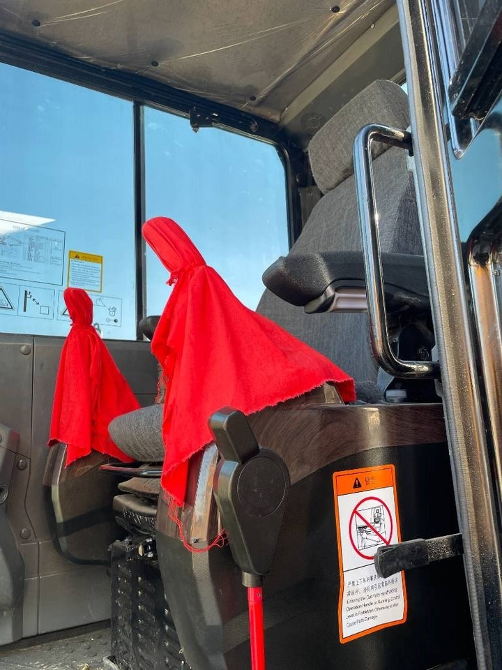 Sany SY 60 C - Máy xúc mini: hình 3 Sany SY 60 C - Máy xúc mini: hình 3