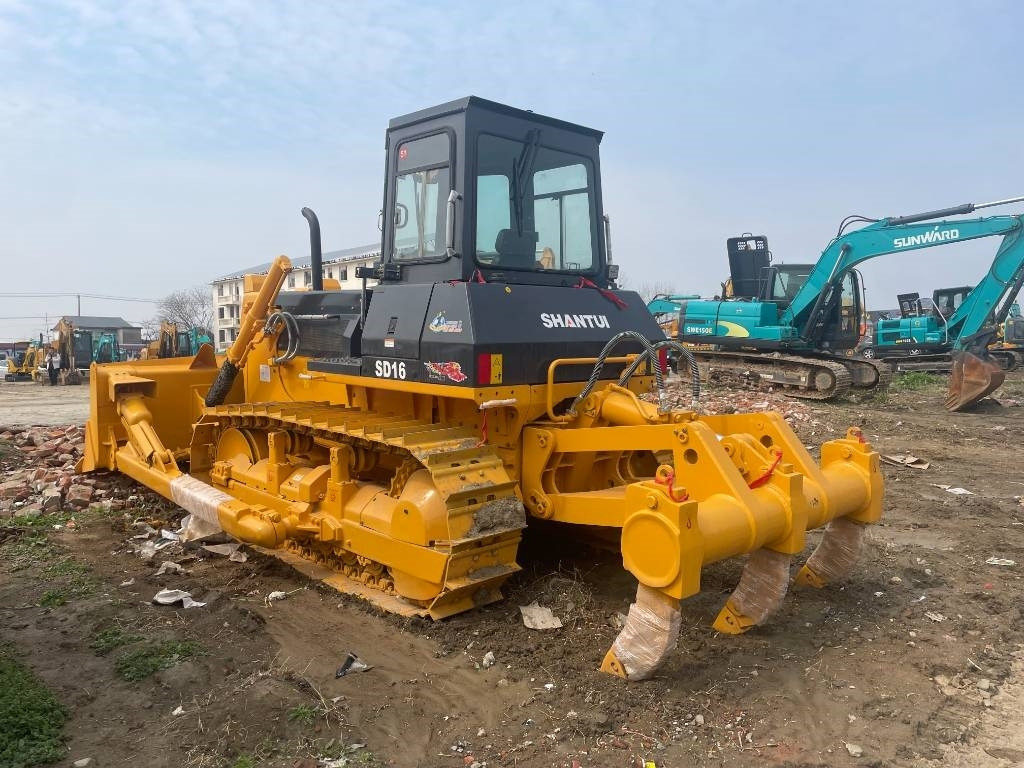 Shantui SD 16 - Máy ủi: hình 1 Shantui SD 16 - Máy ủi: hình 1