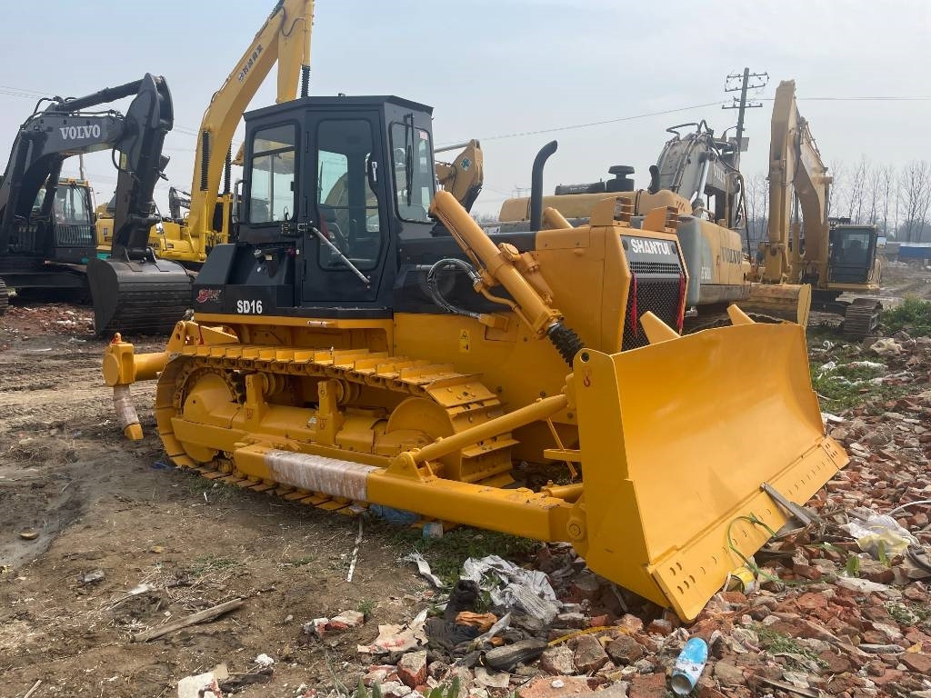 Shantui SD 16 - Máy ủi: hình 4 Shantui SD 16 - Máy ủi: hình 4