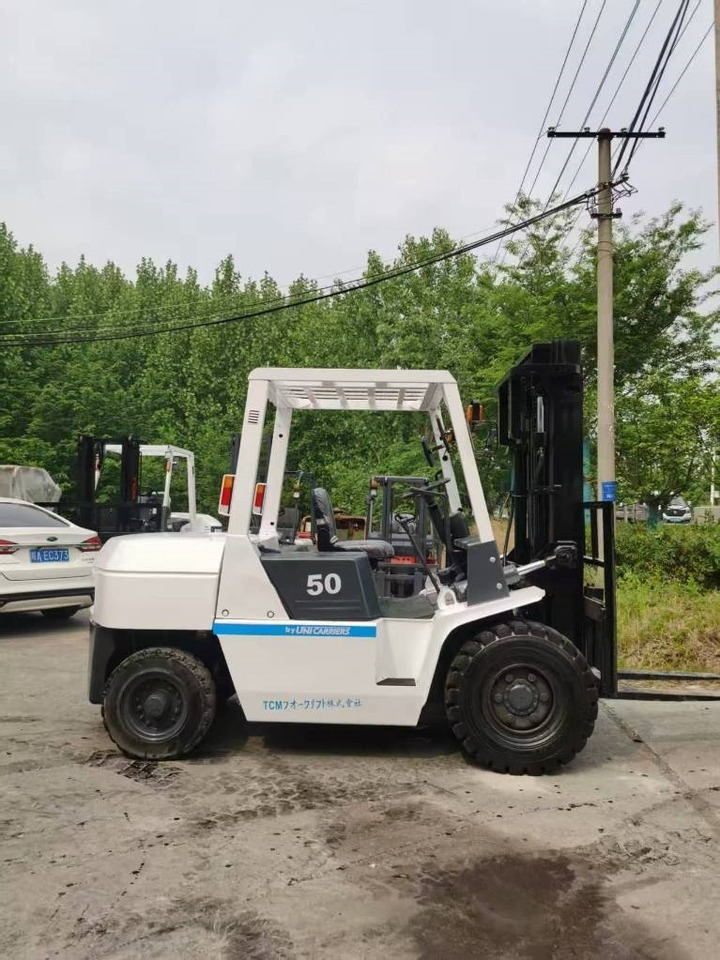 TCM 5 - Xe nâng: hình 2 TCM 5 - Xe nâng: hình 2