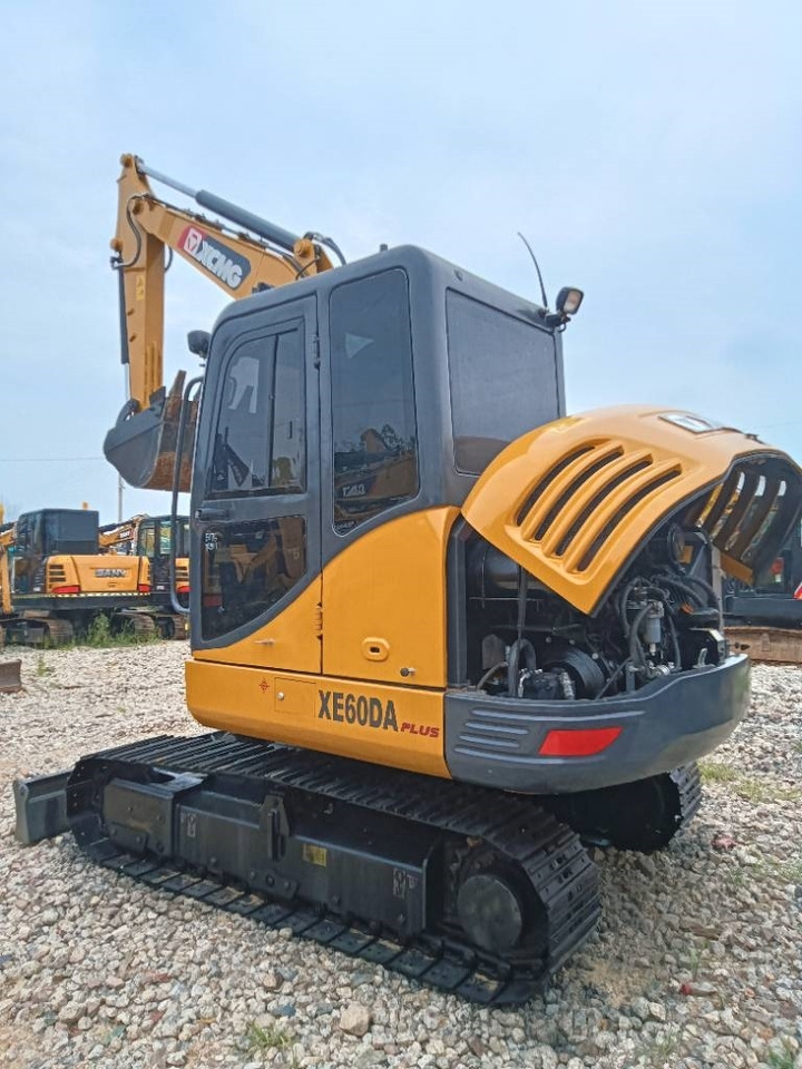 XCMG XD60DA - Máy xúc mini: hình 1 XCMG XD60DA - Máy xúc mini: hình 1