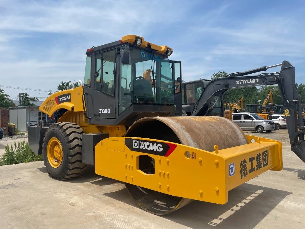Máy đầm XCMG XS 223 J: hình 1