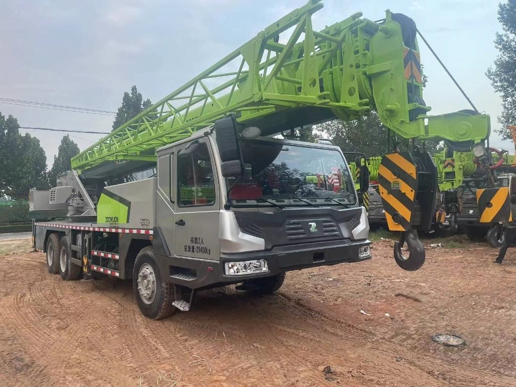 Zoomlion ZTC 500 V - Cần cẩu mọi địa hình: hình 5 Zoomlion ZTC 500 V - Cần cẩu mọi địa hình: hình 5
