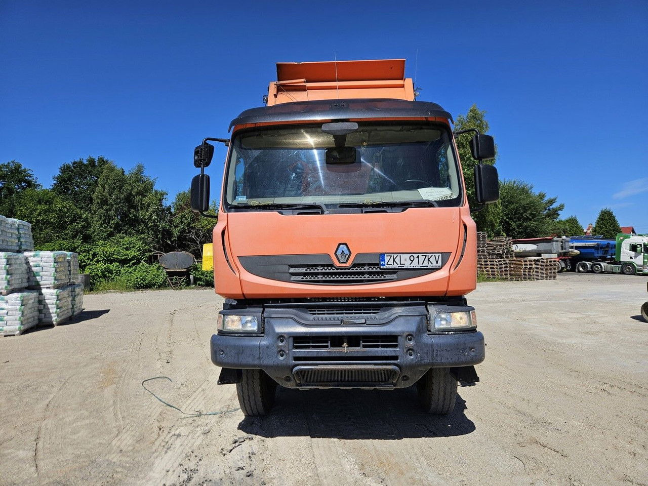 Renault Kerax 450 DXi - 6X6 - Full Spring - Mnual Gearbox - Xe ben: hình 2 Renault Kerax 450 DXi - 6X6 - Full Spring - Mnual Gearbox - Xe ben: hình 2