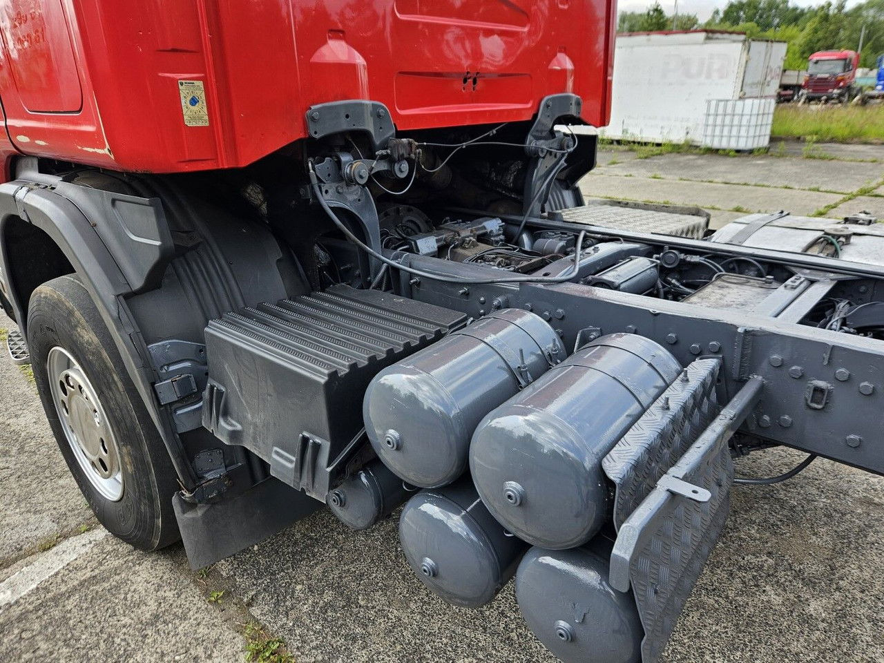 Xe tải khung gầm Scania 144 530 6X4 Manual Pump AND Injectros - Full Sprin G: hình 9