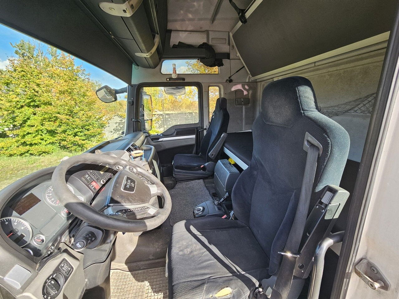 Xe đầu kéo MAN TGX 18.440 intarder - automatic - 2009 year: hình 10 Xe đầu kéo MAN TGX 18.440 intarder - automatic - 2009 year: hình 10