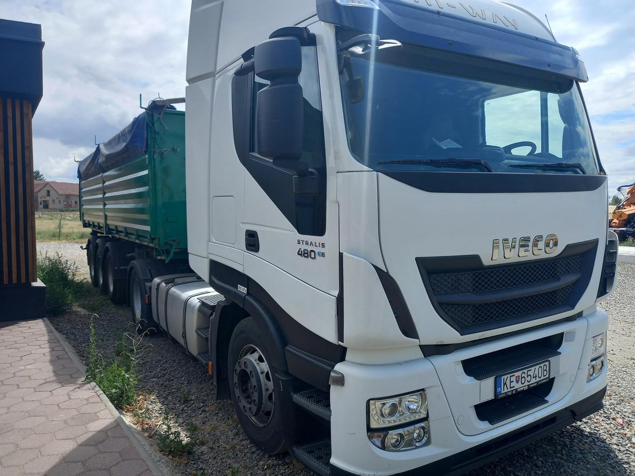 Xe tải thùng lửng/ Phẳng Iveco AS440T/P, 353kW, EURO 6: hình 8