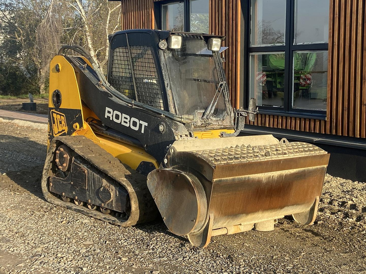 JCB 190T, 46kW, Pásový nakladač - Máy xúc lật đa năng: hình 5 JCB 190T, 46kW, Pásový nakladač - Máy xúc lật đa năng: hình 5