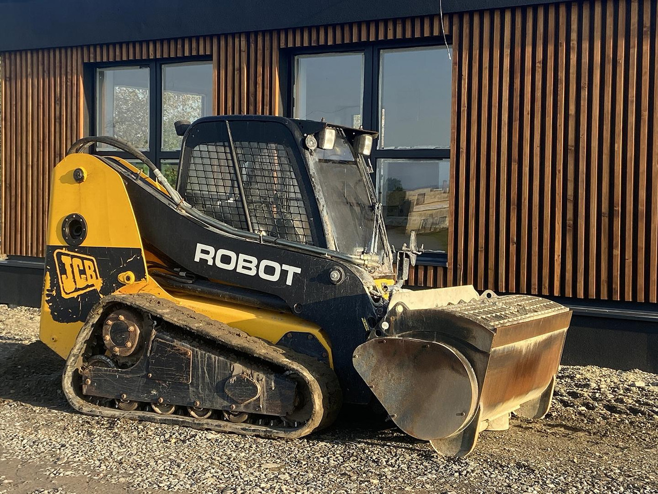 JCB 190T, 46kW, Pásový nakladač - Máy xúc lật đa năng: hình 3 JCB 190T, 46kW, Pásový nakladač - Máy xúc lật đa năng: hình 3