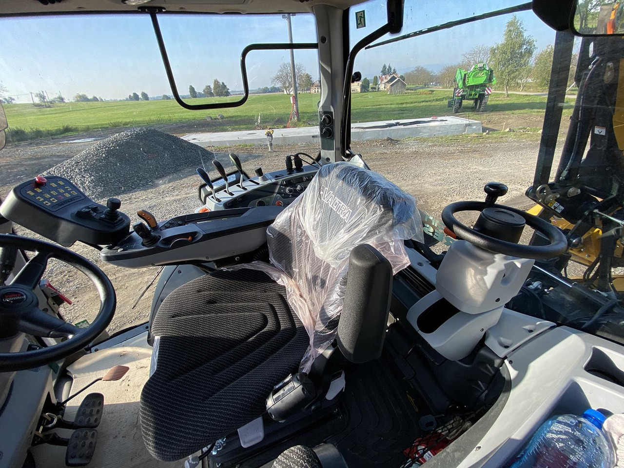 Máy cày Valtra N, 49 AWI, 134: hình 11