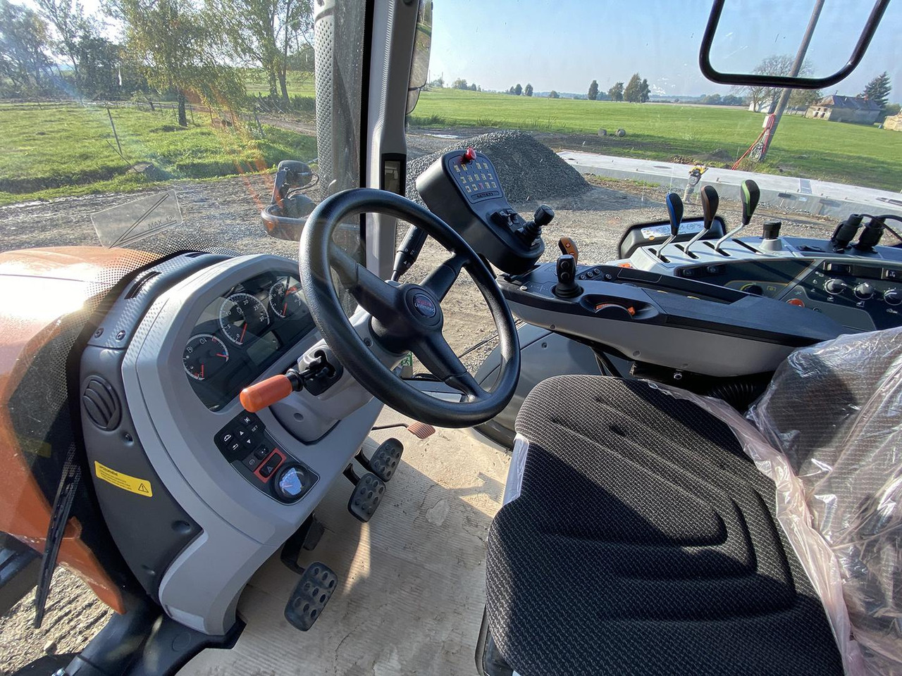 Máy cày Valtra N, 49 AWI, 134: hình 10