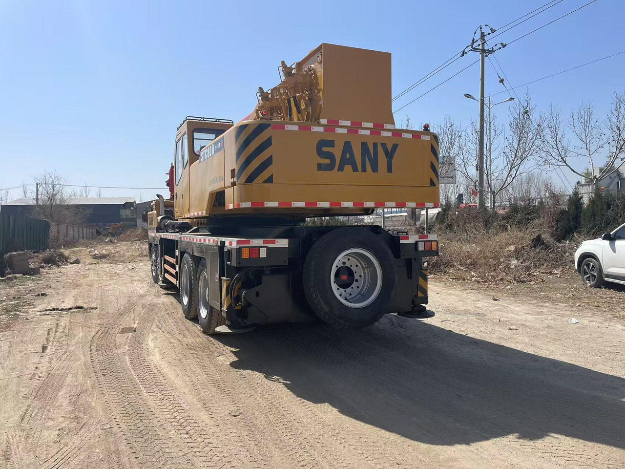 SANY STC800 80T TRUCK CRANE - Cẩu bánh lốp: hình 2 SANY STC800 80T TRUCK CRANE - Cẩu bánh lốp: hình 2