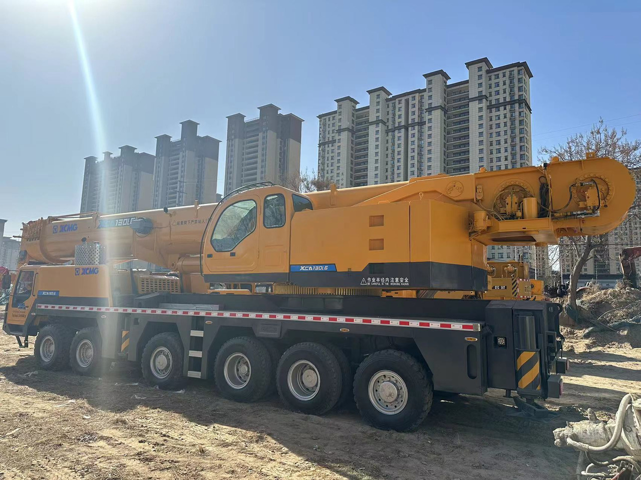 XCMG XCA130 130TON Used Truck Crane - Cẩu bánh lốp: hình 1 XCMG XCA130 130TON Used Truck Crane - Cẩu bánh lốp: hình 1