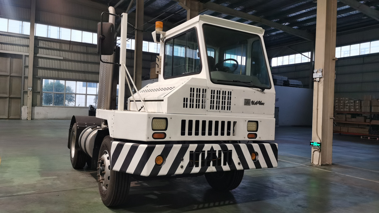 JSIE JSIE175 - Xe đầu kéo: hình 5 JSIE JSIE175 - Xe đầu kéo: hình 5