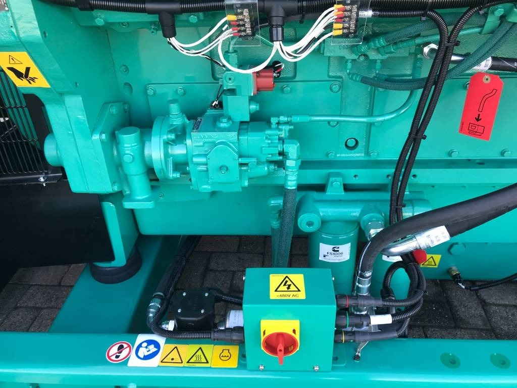 Bộ phát điện mới Cummins C1760D5 - 1760 kVA Generator - DPX-18534.1-O: hình 6 Bộ phát điện mới Cummins C1760D5 - 1760 kVA Generator - DPX-18534.1-O: hình 6
