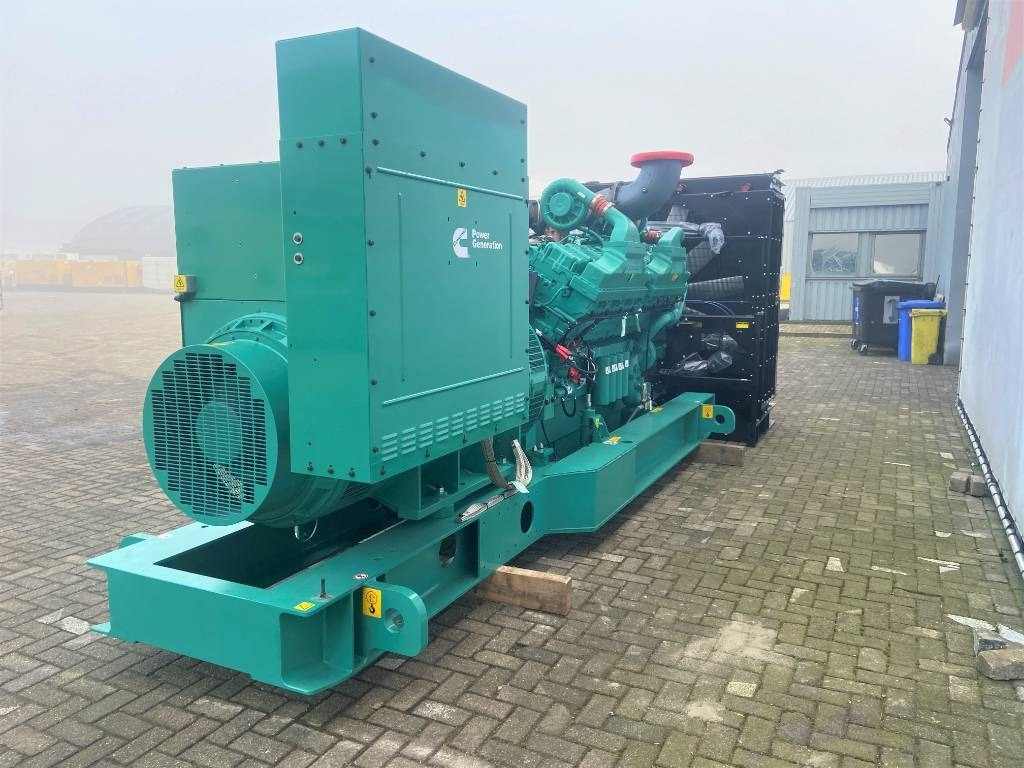 Cummins C2250D5 - 2.250 kVA Genset - QSK60 - DPX-18536-A - Bộ phát điện: hình 2 Cummins C2250D5 - 2.250 kVA Genset - QSK60 - DPX-18536-A - Bộ phát điện: hình 2