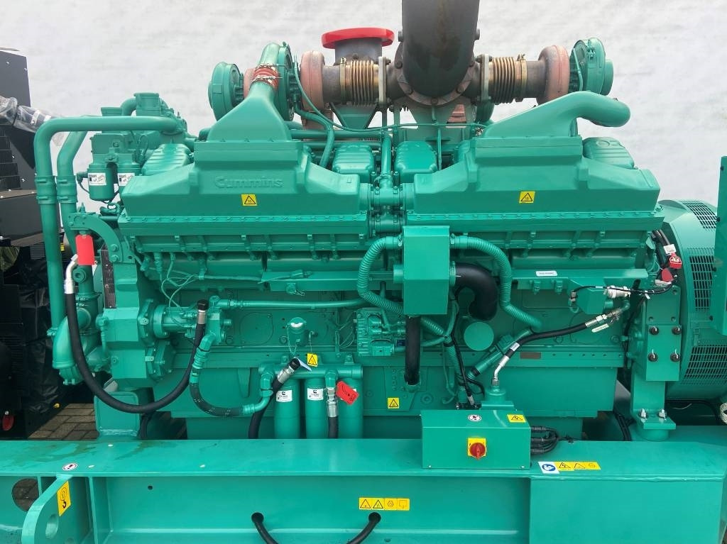 Cummins C2250D5 - 2.250 kVA Genset - QSK60 - DPX-18536-A - Bộ phát điện: hình 4 Cummins C2250D5 - 2.250 kVA Genset - QSK60 - DPX-18536-A - Bộ phát điện: hình 4