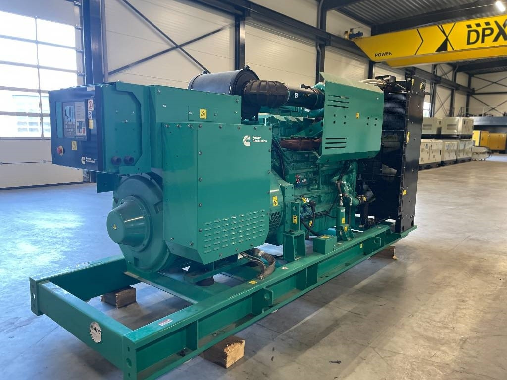 Cummins C900D5 - 900 kVA Open Surplus Genset - DPX-18527-O - Bộ phát điện: hình 4 Cummins C900D5 - 900 kVA Open Surplus Genset - DPX-18527-O - Bộ phát điện: hình 4