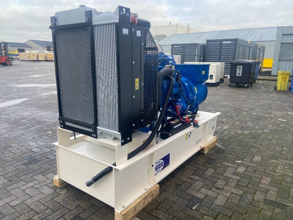 FG Wilson P275-5 - 275 kVA Open Genset - DPX-16014-O - Bộ phát điện: hình 3 FG Wilson P275-5 - 275 kVA Open Genset - DPX-16014-O - Bộ phát điện: hình 3