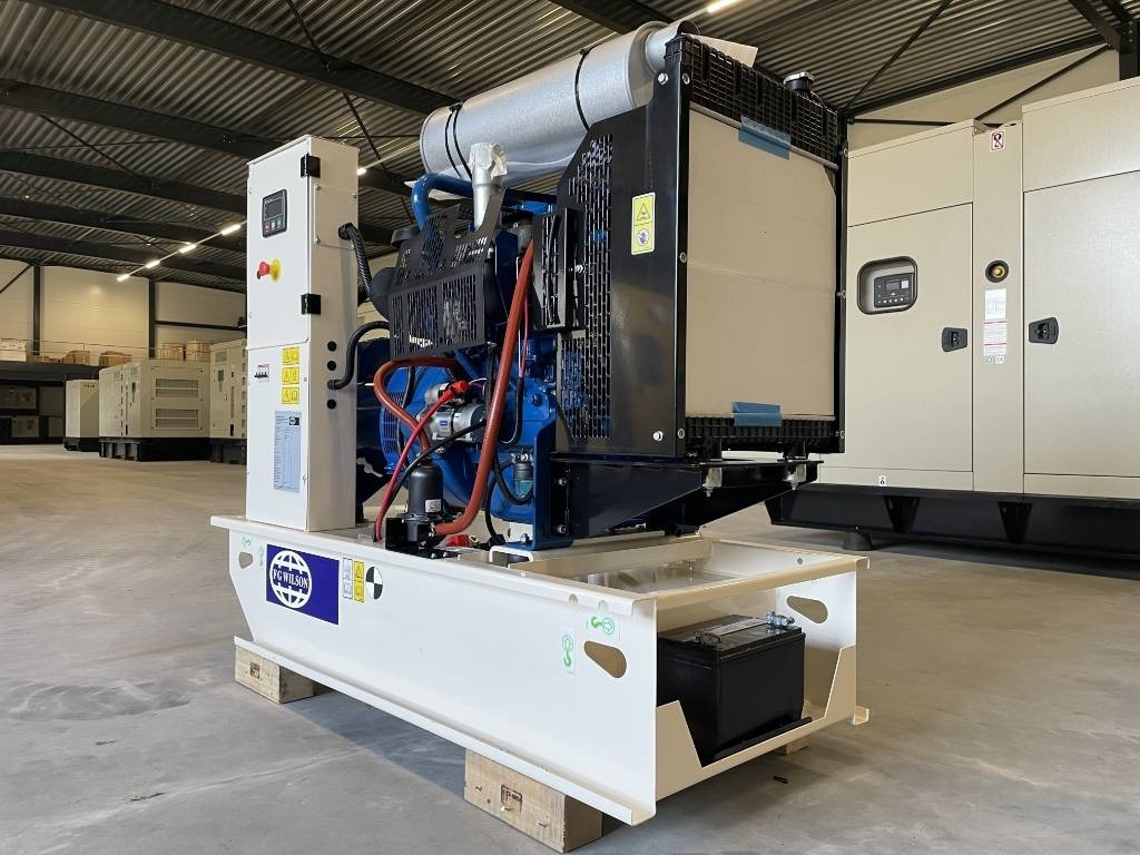 FG Wilson P55-3 - 55 kVA Open Genset - DPX-16005-O - Bộ phát điện: hình 5 FG Wilson P55-3 - 55 kVA Open Genset - DPX-16005-O - Bộ phát điện: hình 5