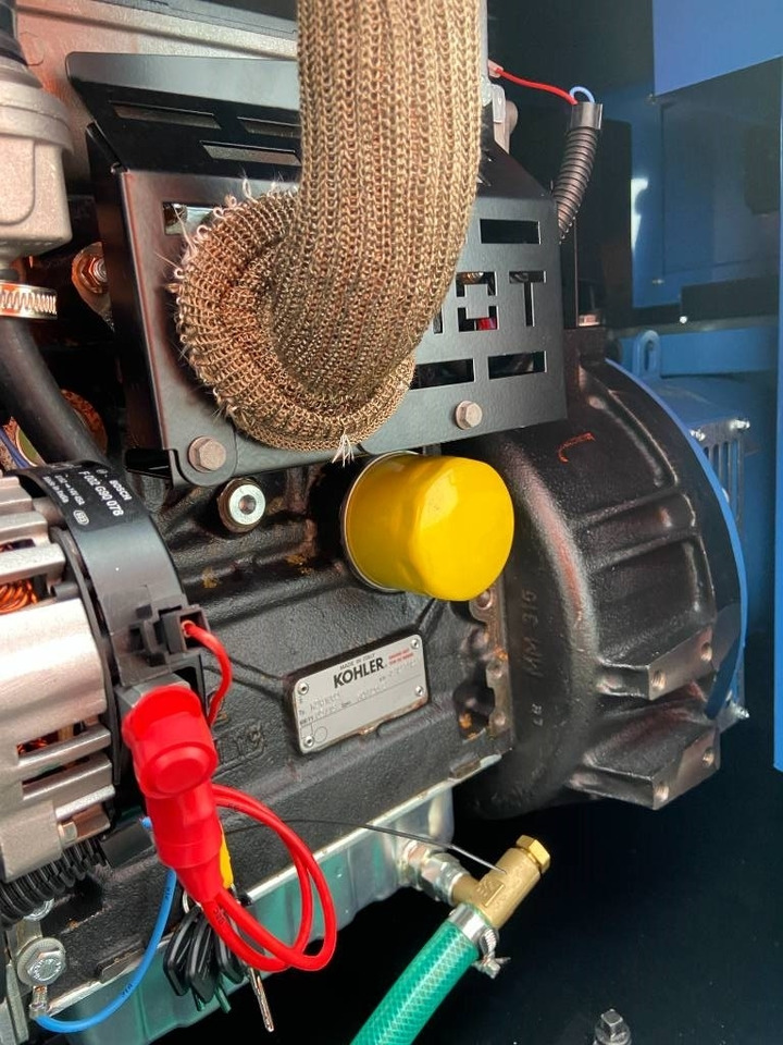 Bộ phát điện mới Sdmo K9 - 9 kVA Generator - DPX-17000: hình 9 Bộ phát điện mới Sdmo K9 - 9 kVA Generator - DPX-17000: hình 9