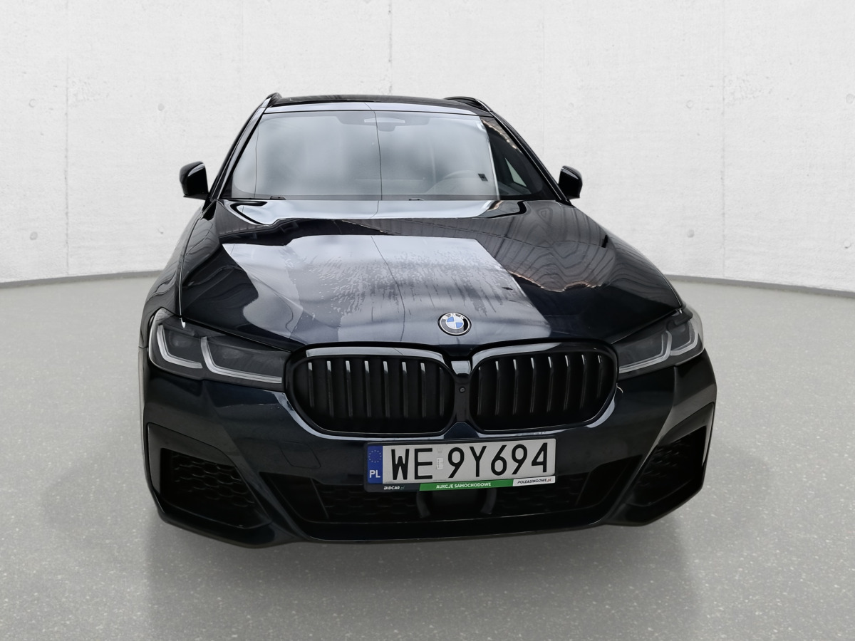 BMW 540I XDRIVE KOMBI - Xe hơi: hình 3 BMW 540I XDRIVE KOMBI - Xe hơi: hình 3