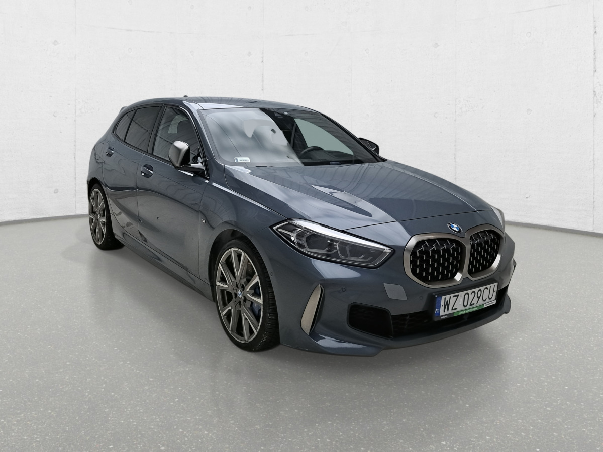BMW M135I XDRIVE HATCHBACK - Xe hơi: hình 2 BMW M135I XDRIVE HATCHBACK - Xe hơi: hình 2