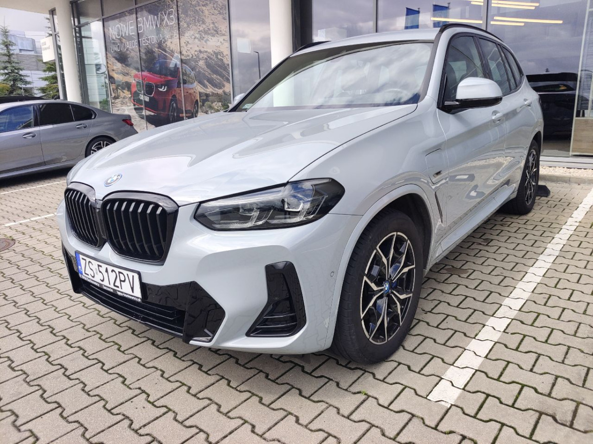 BMW X3 xDrive30e M Sport SUV - SUV: hình 2 BMW X3 xDrive30e M Sport SUV - SUV: hình 2