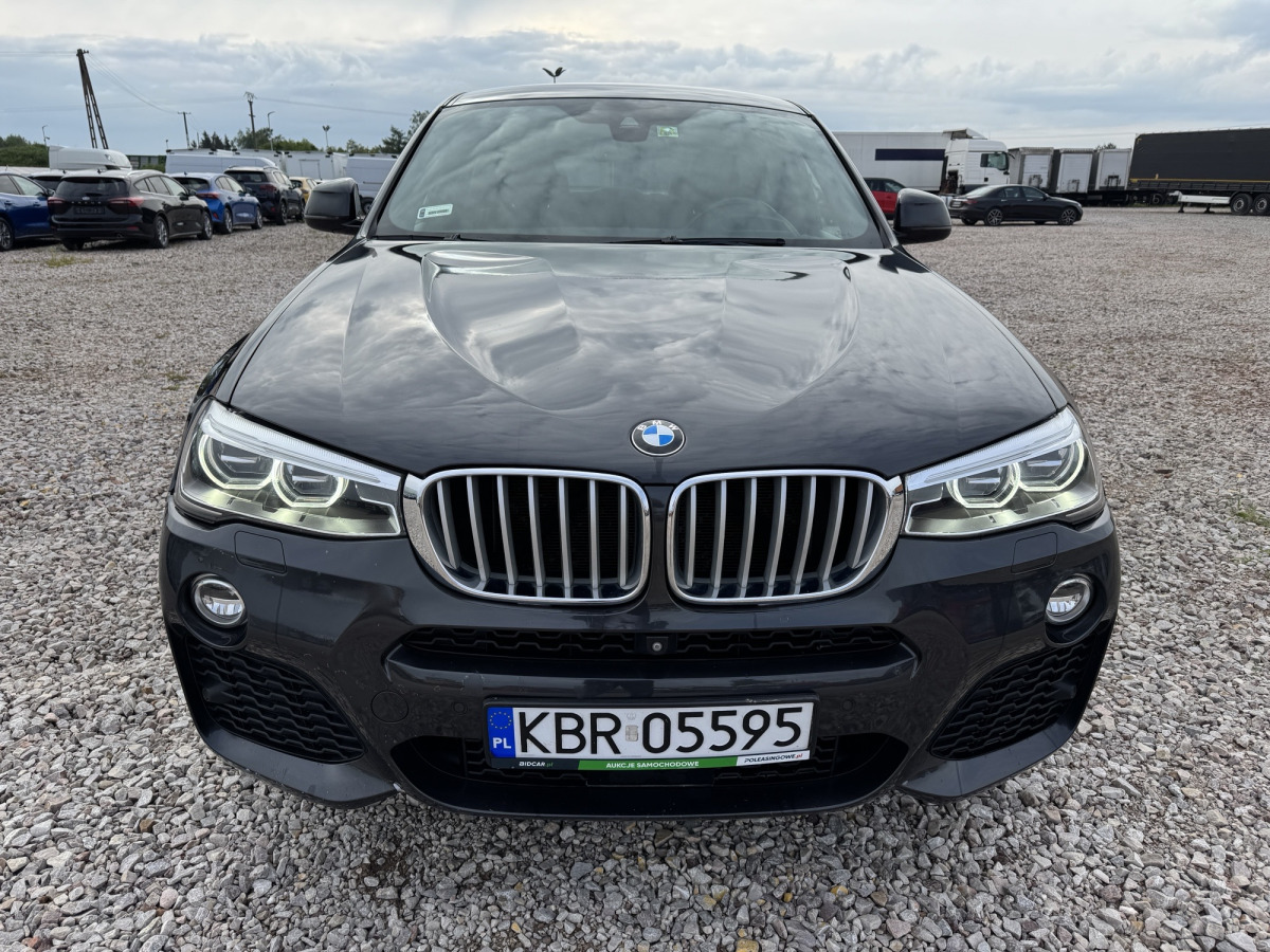 BMW X4 XDRIVE30D SUV - SUV: hình 2 BMW X4 XDRIVE30D SUV - SUV: hình 2