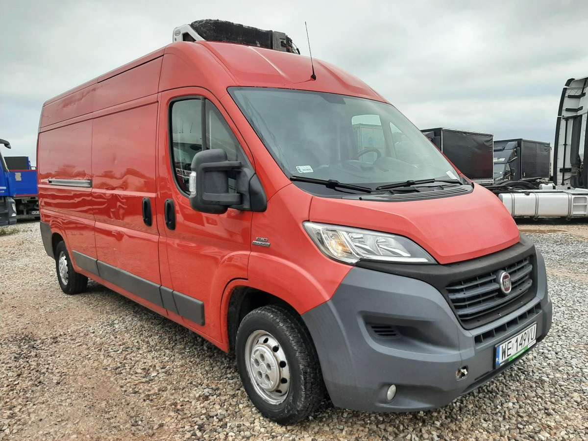 FIAT DUCATO FURGON BLASZAK - Xe van chở hàng: hình 1 FIAT DUCATO FURGON BLASZAK - Xe van chở hàng: hình 1