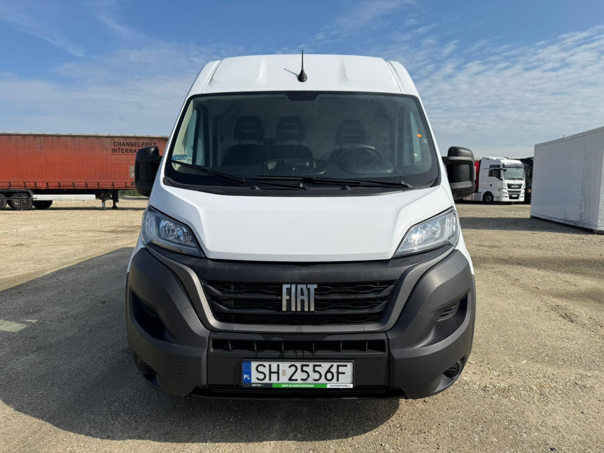 FIAT DUCATO FURGON BLASZAK - Xe van chở hàng: hình 2 FIAT DUCATO FURGON BLASZAK - Xe van chở hàng: hình 2